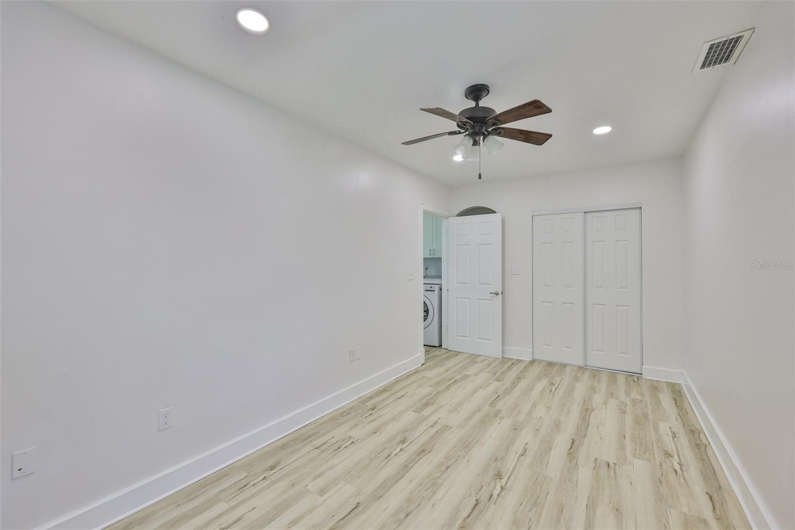 121 WINDY CIRCLE, Brandon, FL 33511