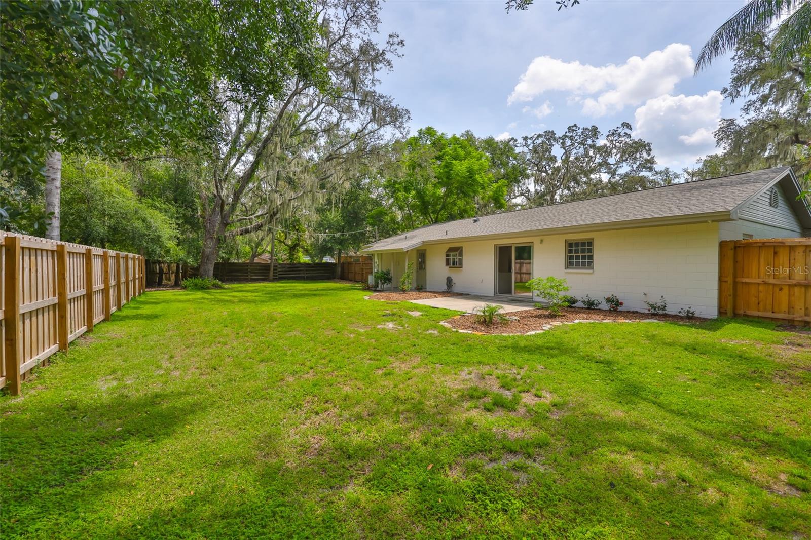 121 WINDY CIRCLE, Brandon, FL 33511