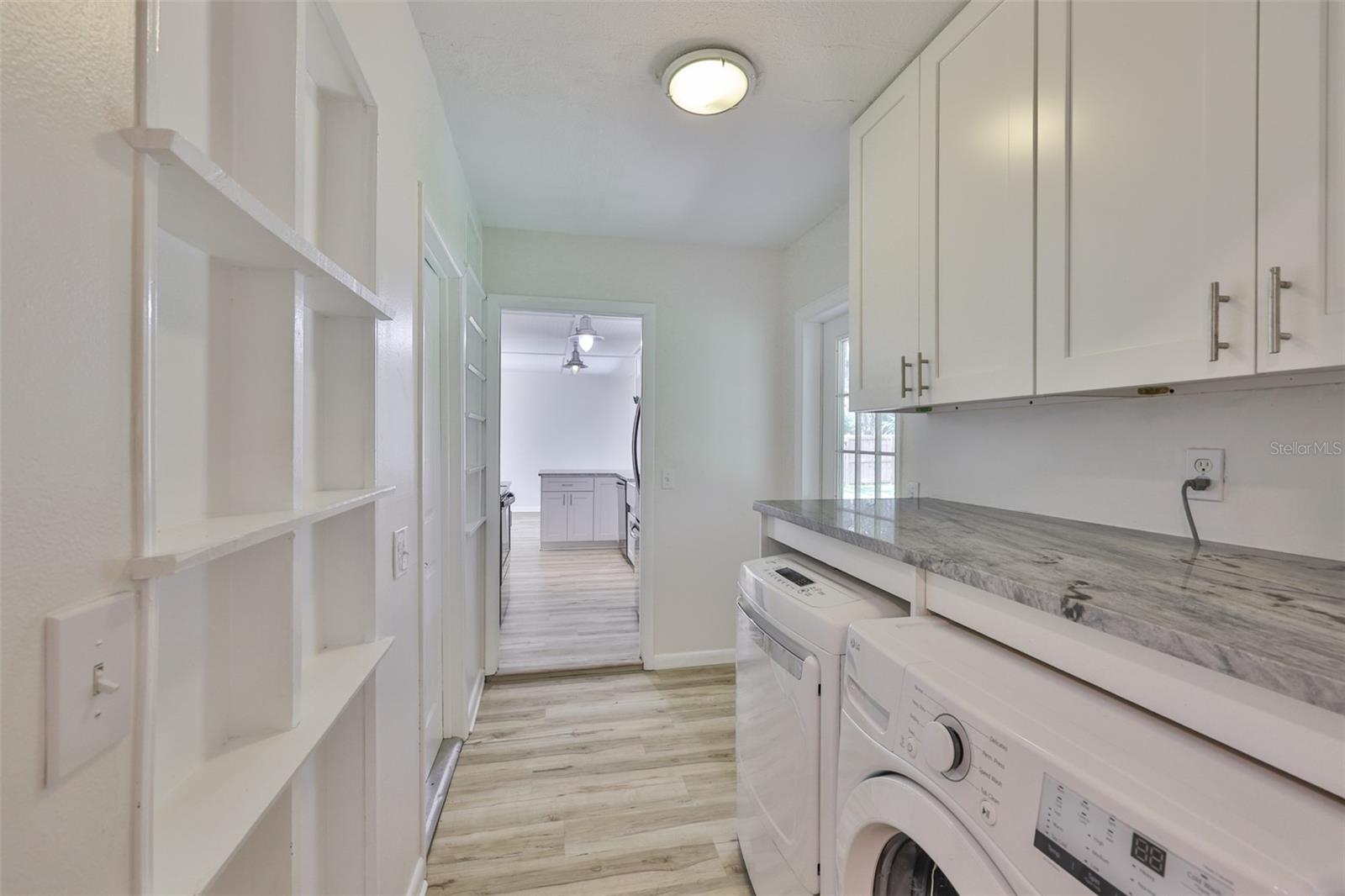 121 WINDY CIRCLE, Brandon, FL 33511