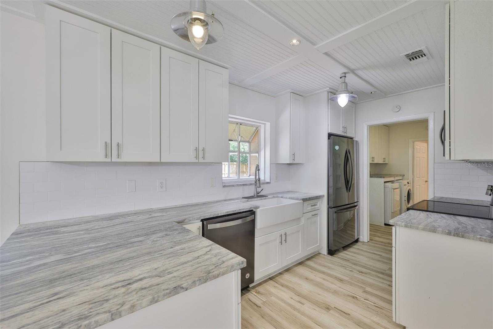 121 WINDY CIRCLE, Brandon, FL 33511