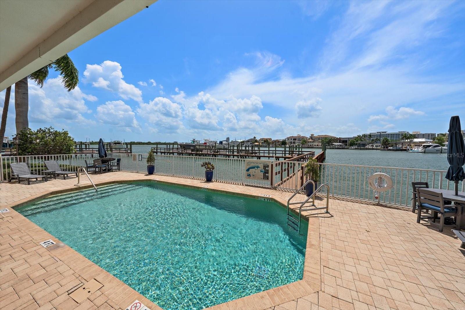 205 BRIGHTWATER DRIVE, #401, Clearwater Beach, FL 33767