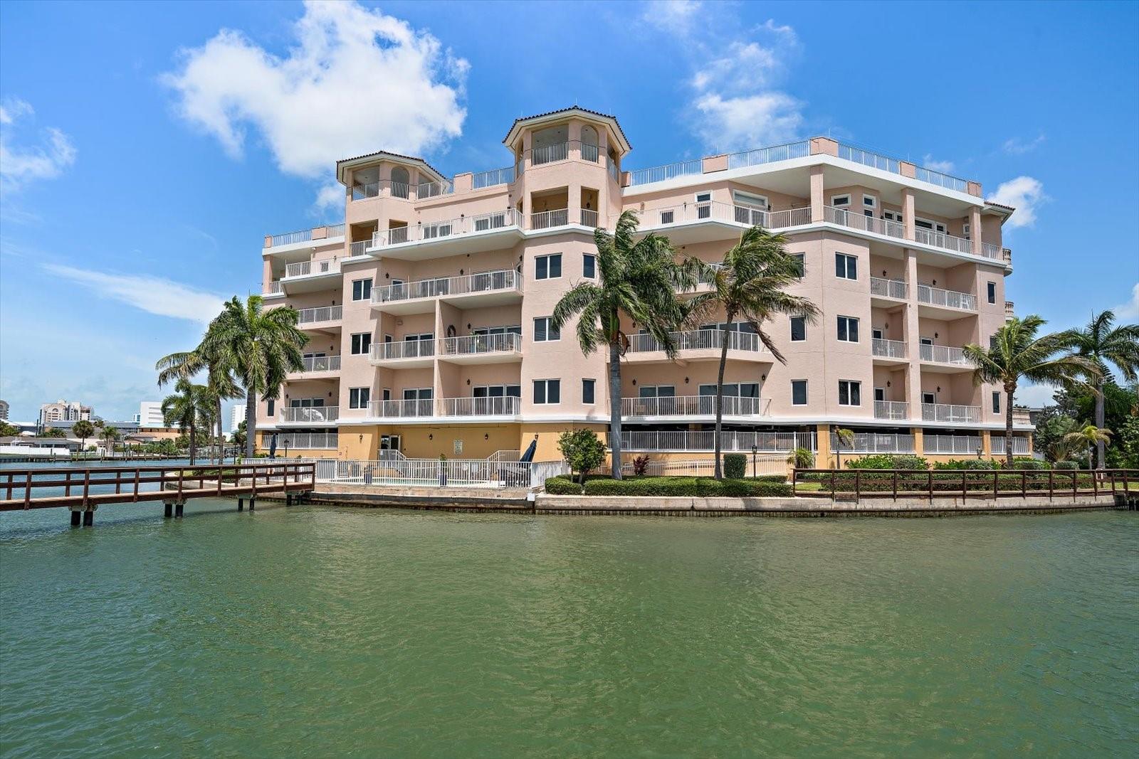205 BRIGHTWATER DRIVE, #401, Clearwater Beach, FL 33767