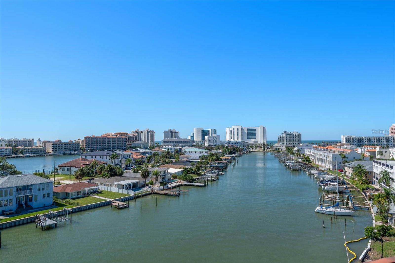 205 BRIGHTWATER DRIVE, #401, Clearwater Beach, FL 33767