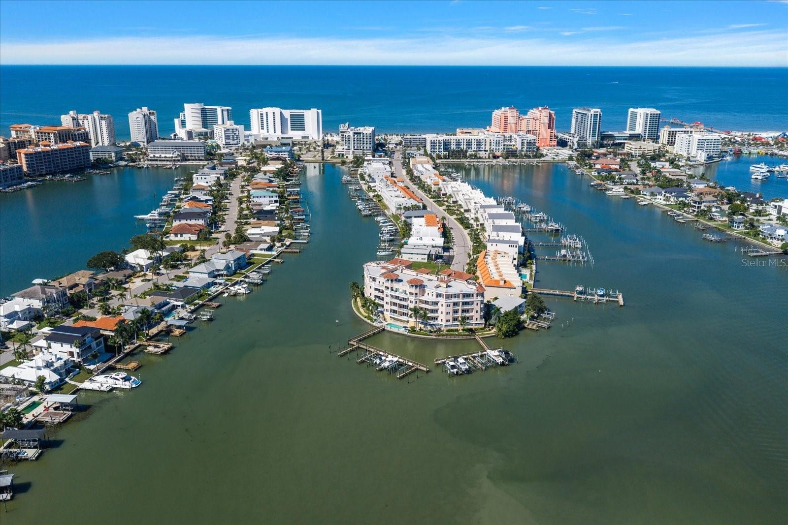 205 BRIGHTWATER DRIVE, #401, Clearwater Beach, FL 33767