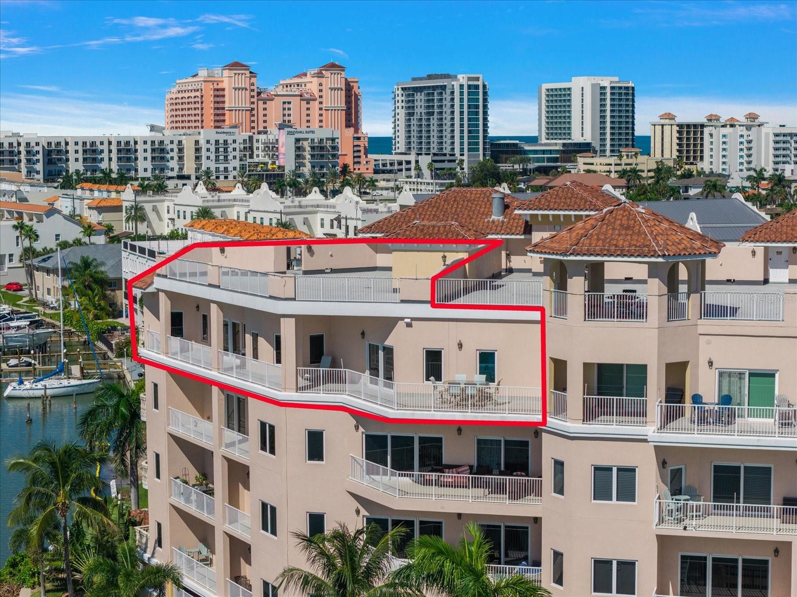 205 BRIGHTWATER DRIVE, #401, Clearwater Beach, FL 33767