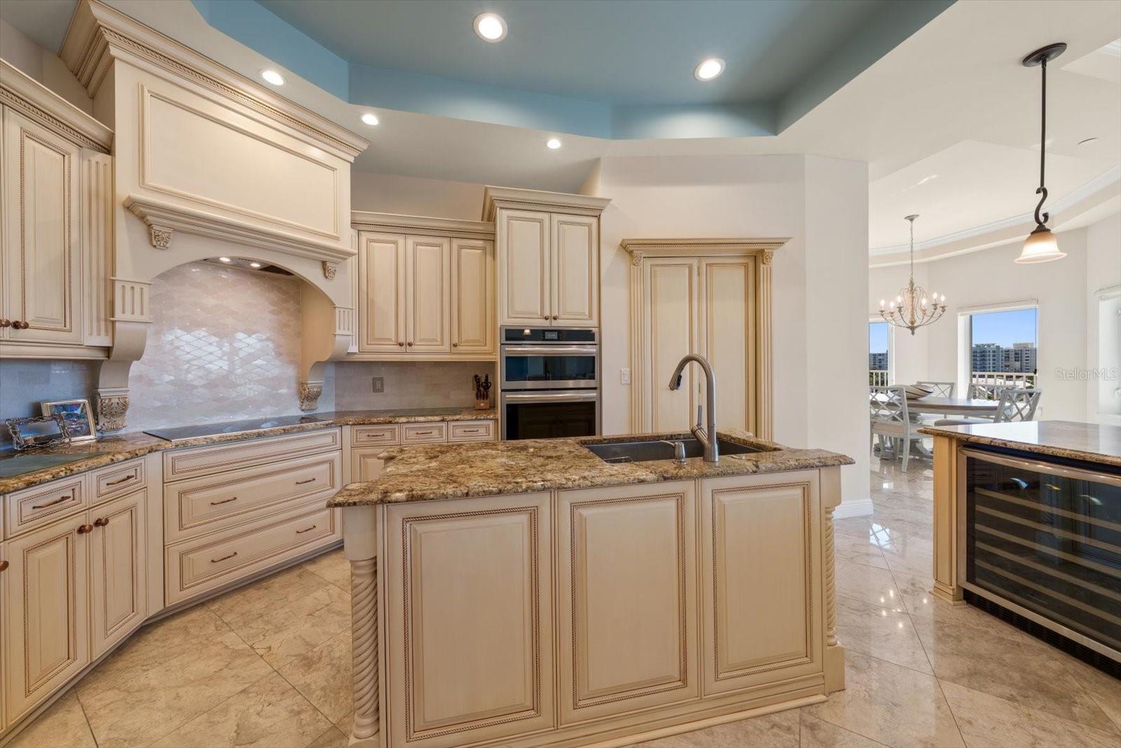 205 BRIGHTWATER DRIVE, #401, Clearwater Beach, FL 33767