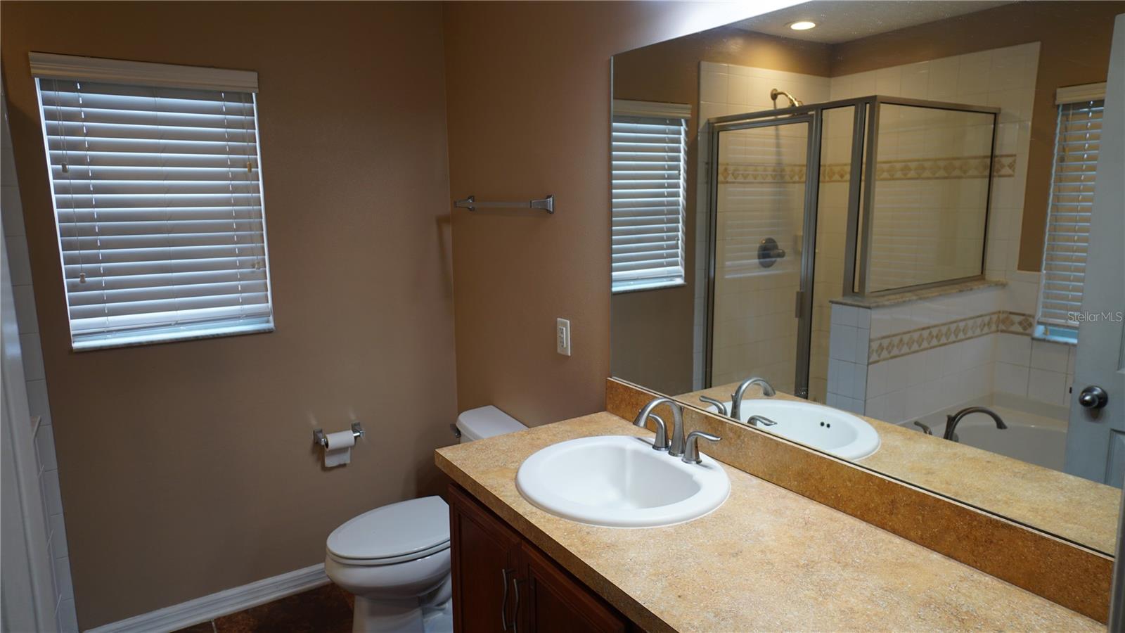 5204 MOON SHELL DRIVE, Apollo Beach, FL 33572