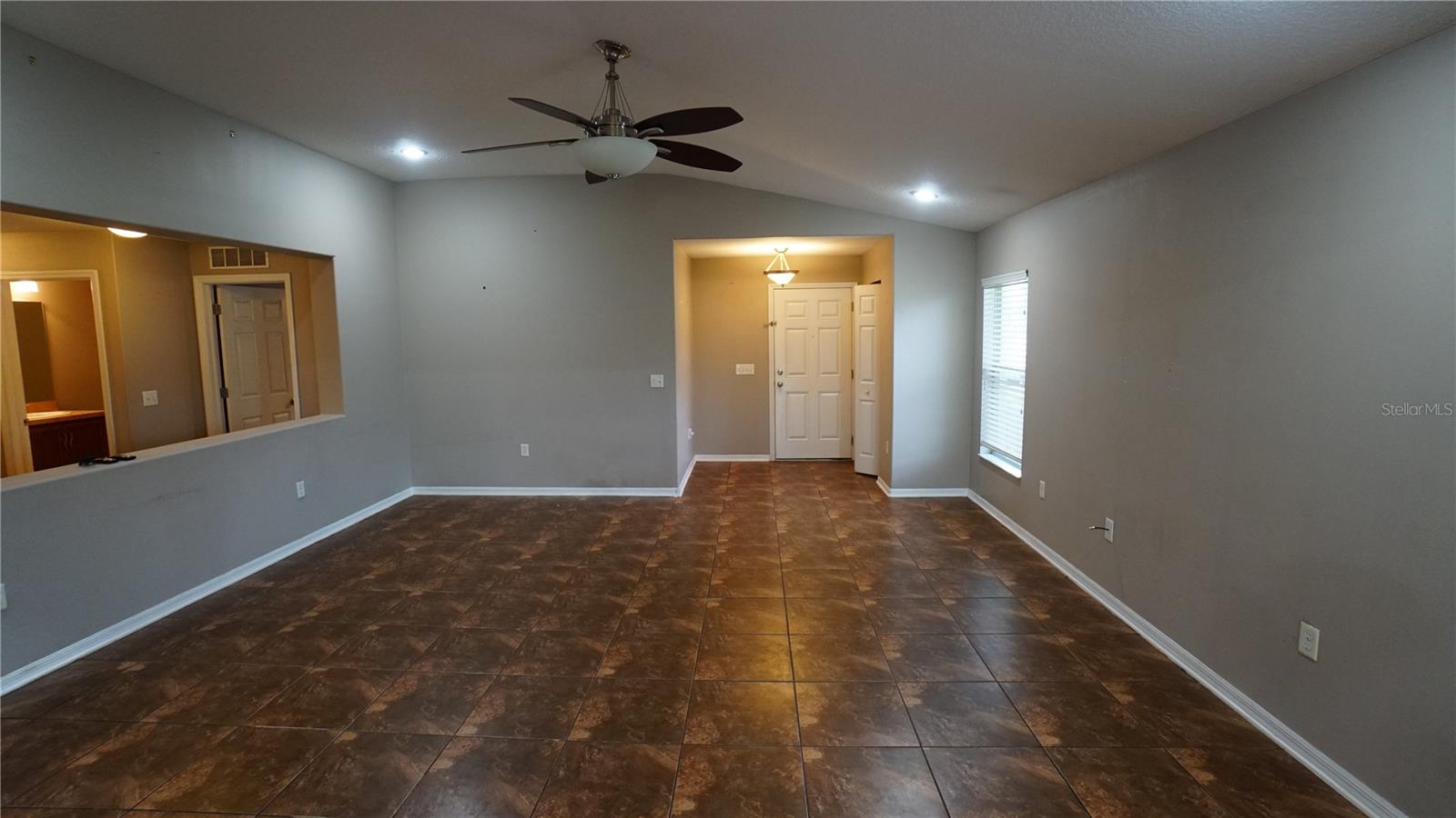5204 MOON SHELL DRIVE, Apollo Beach, FL 33572