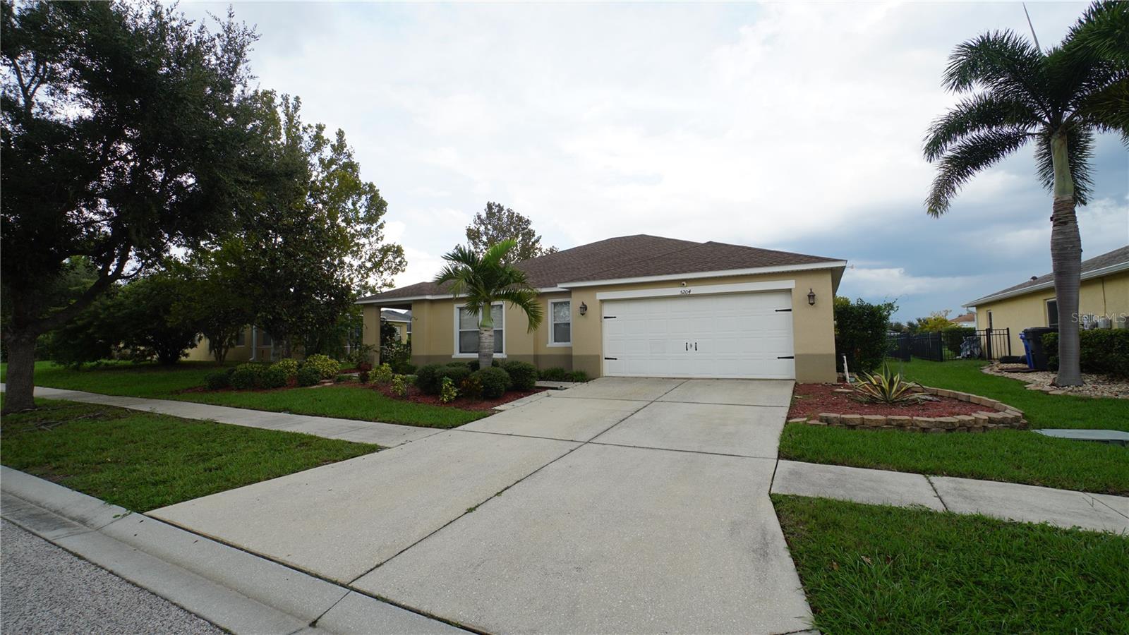 5204 MOON SHELL DRIVE, Apollo Beach, FL 33572