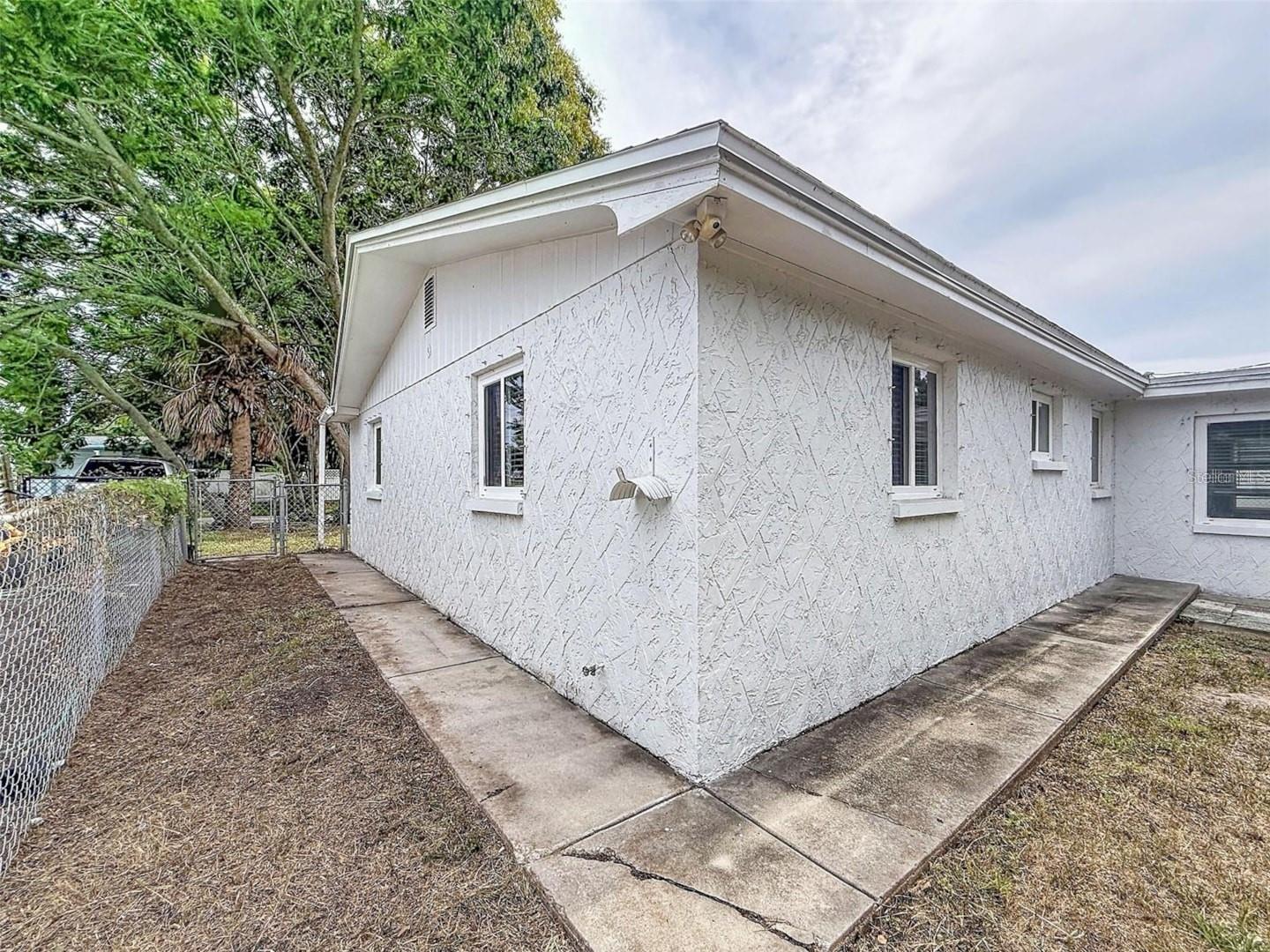 4925 BEACON HILL DRIVE, New Port Richey, FL 34652
