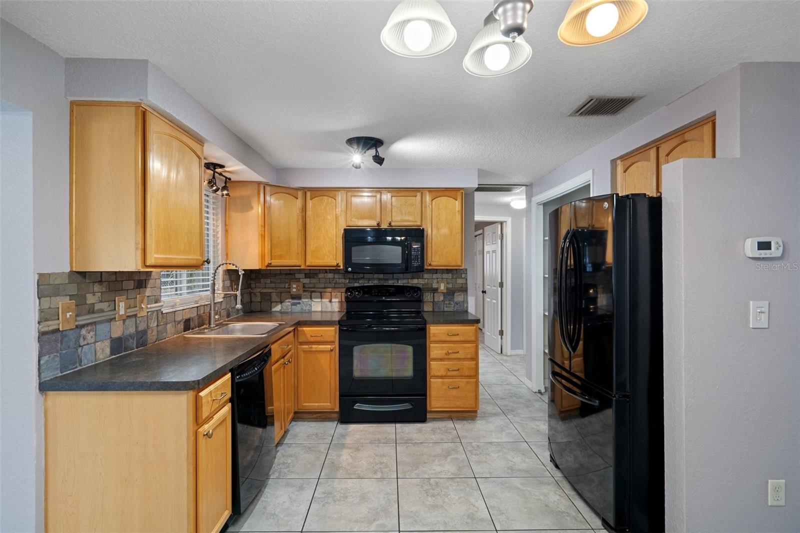 4925 BEACON HILL DRIVE, New Port Richey, FL 34652