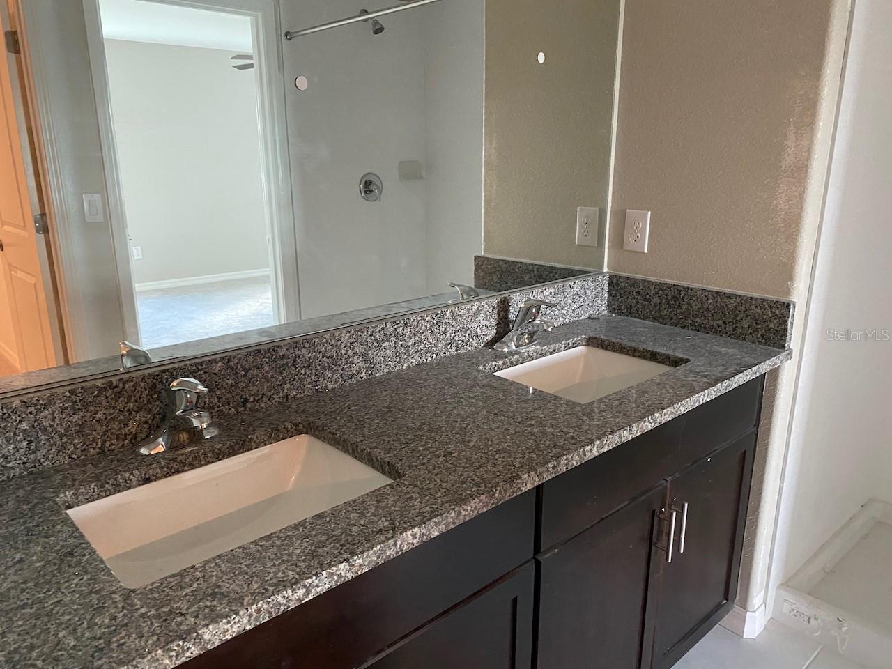 15420 MILLER CREEK DRIVE, Sun City Center, FL 33573