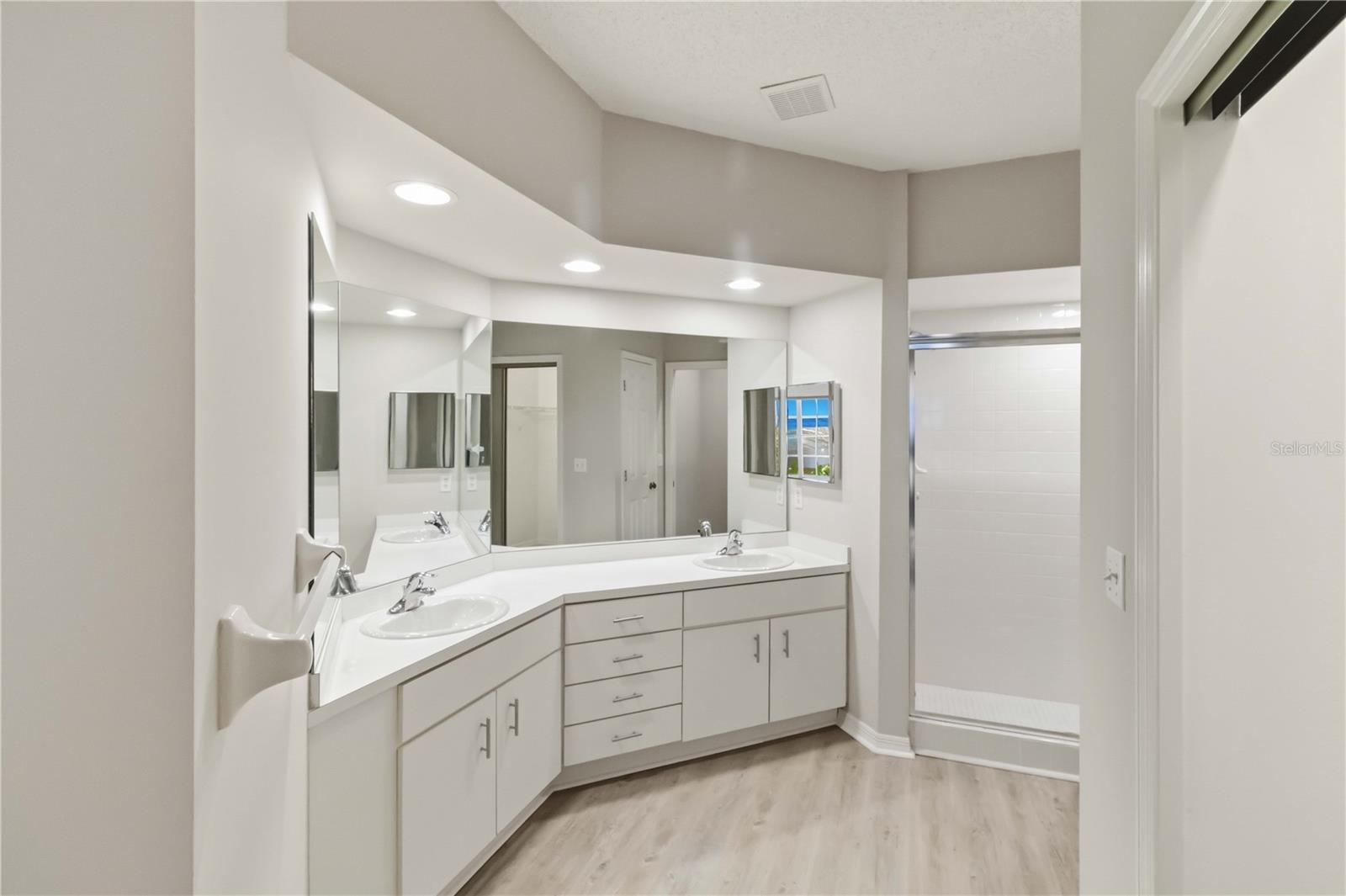 11531 SHIPWATCH DRIVE, #1037, Largo, FL 33774