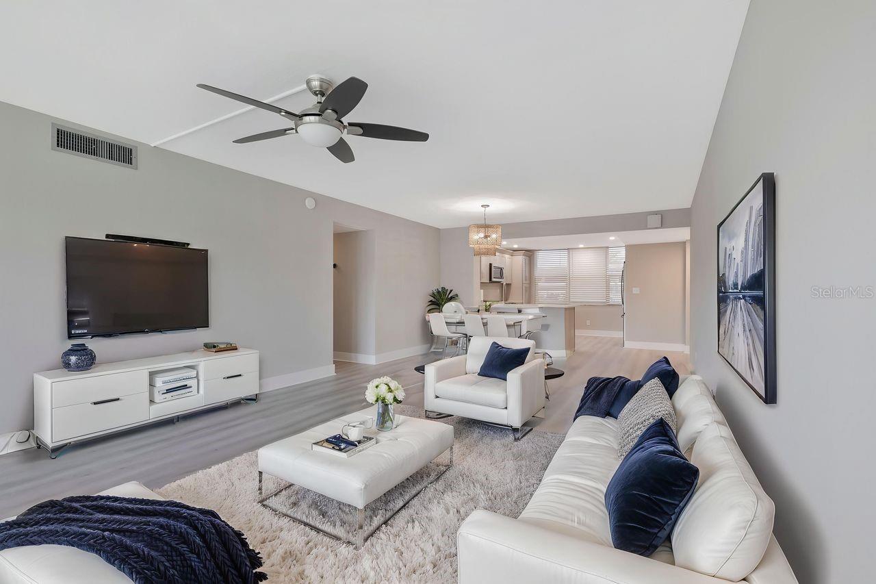 Virtual staged living/dining
