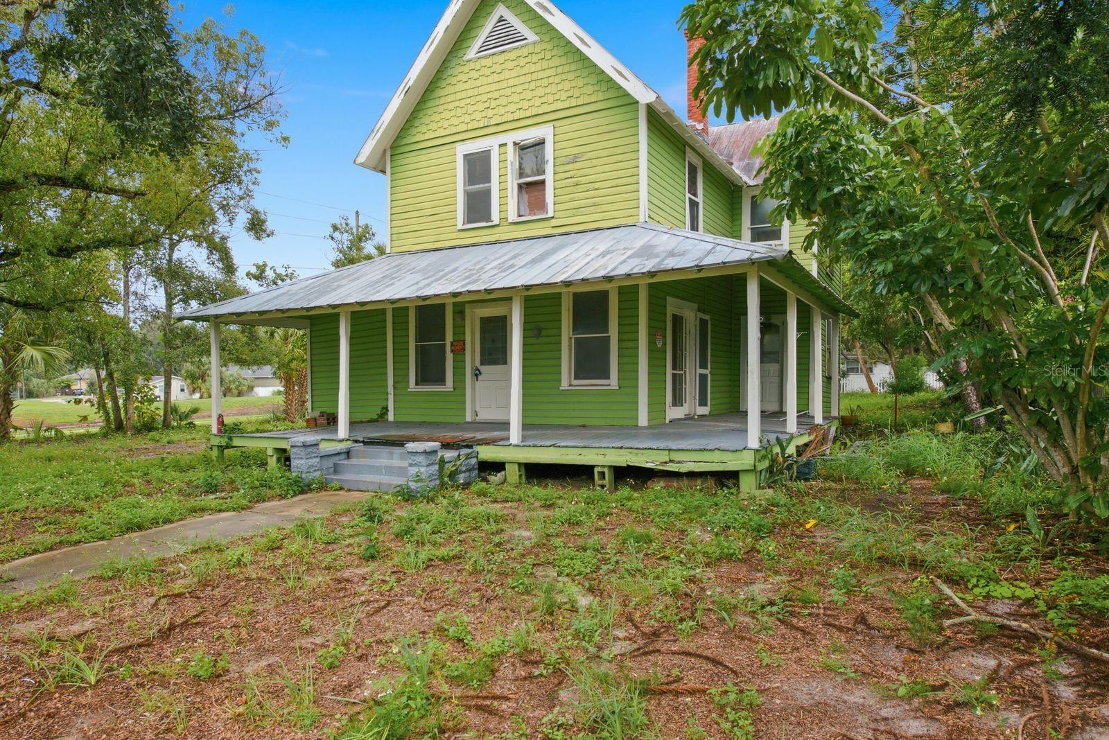 226 N GROSSE AVENUE, Tarpon Springs, FL 34689