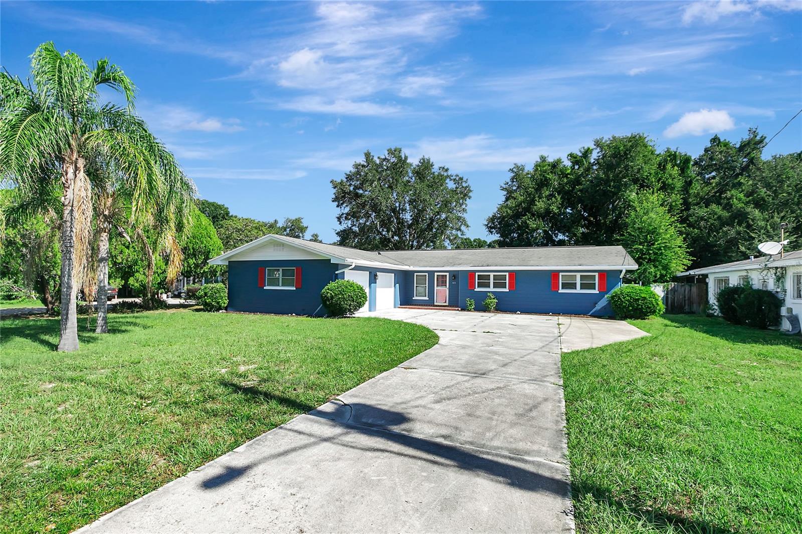 420 HILLCREST DRIVE SE, Winter Haven, FL 33884