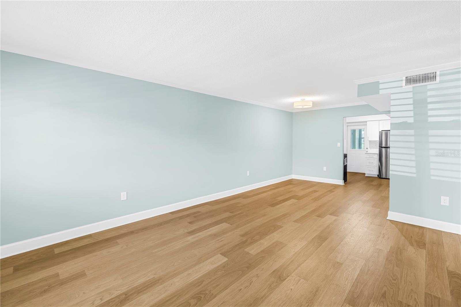 951 79TH AVENUE N, #120, St Petersburg, FL 33702