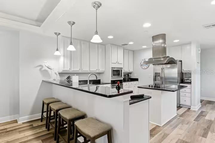 Nice kitchen for entertaining Nice kitchen for entertaining