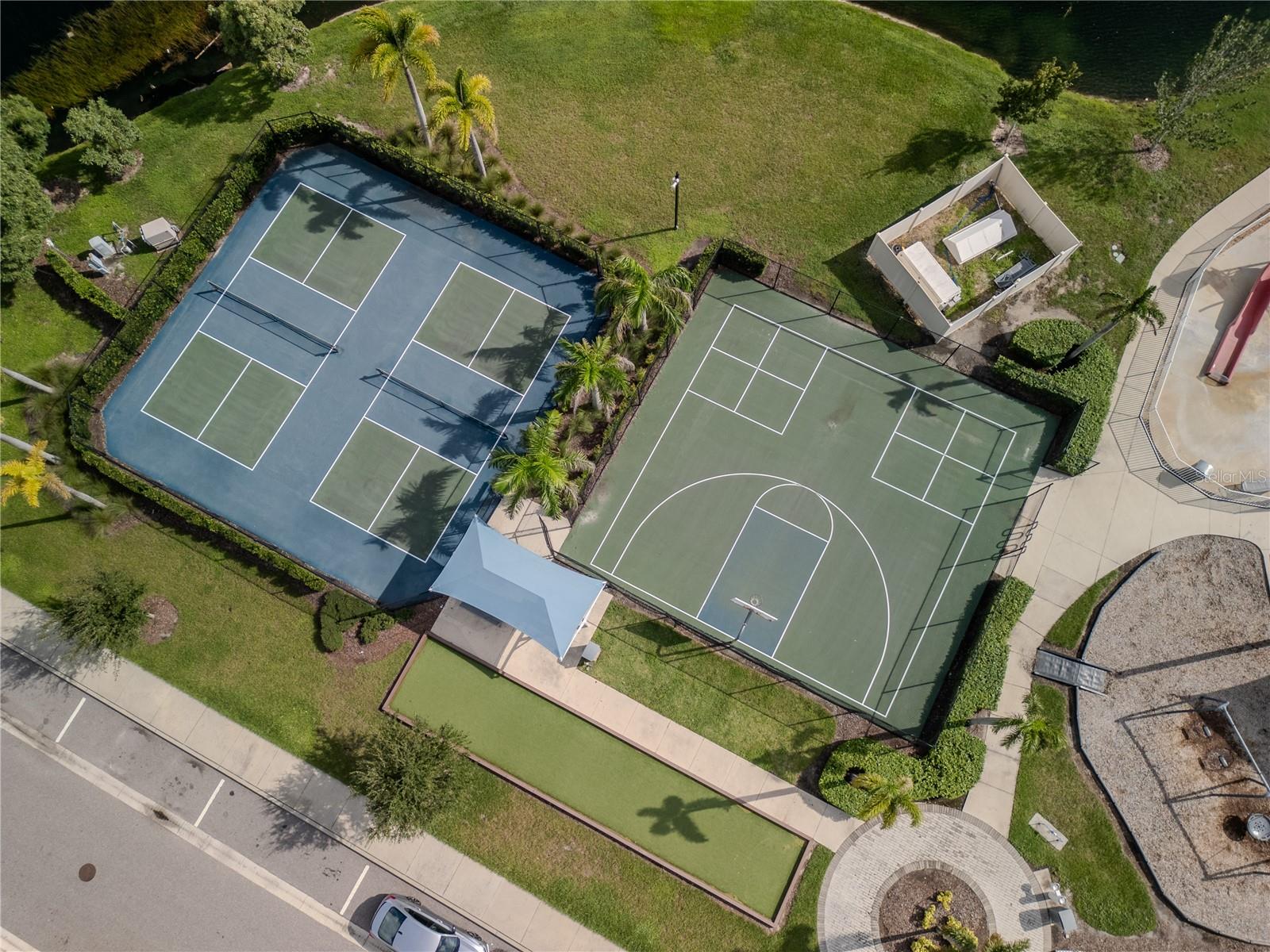 15436 MILLER CREEK DRIVE, Sun City Center, FL 33573