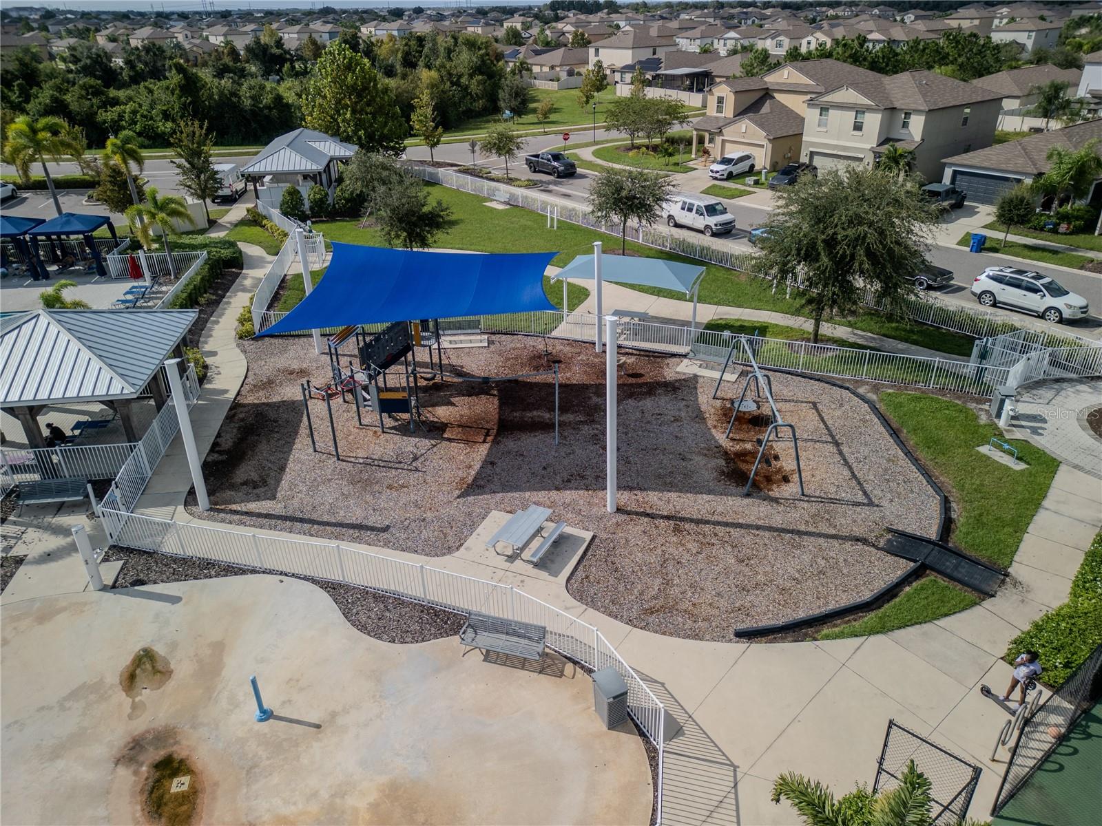 15436 MILLER CREEK DRIVE, Sun City Center, FL 33573