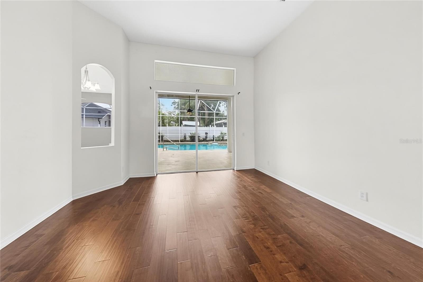 219 RONJA LANE, Valrico, FL 33594