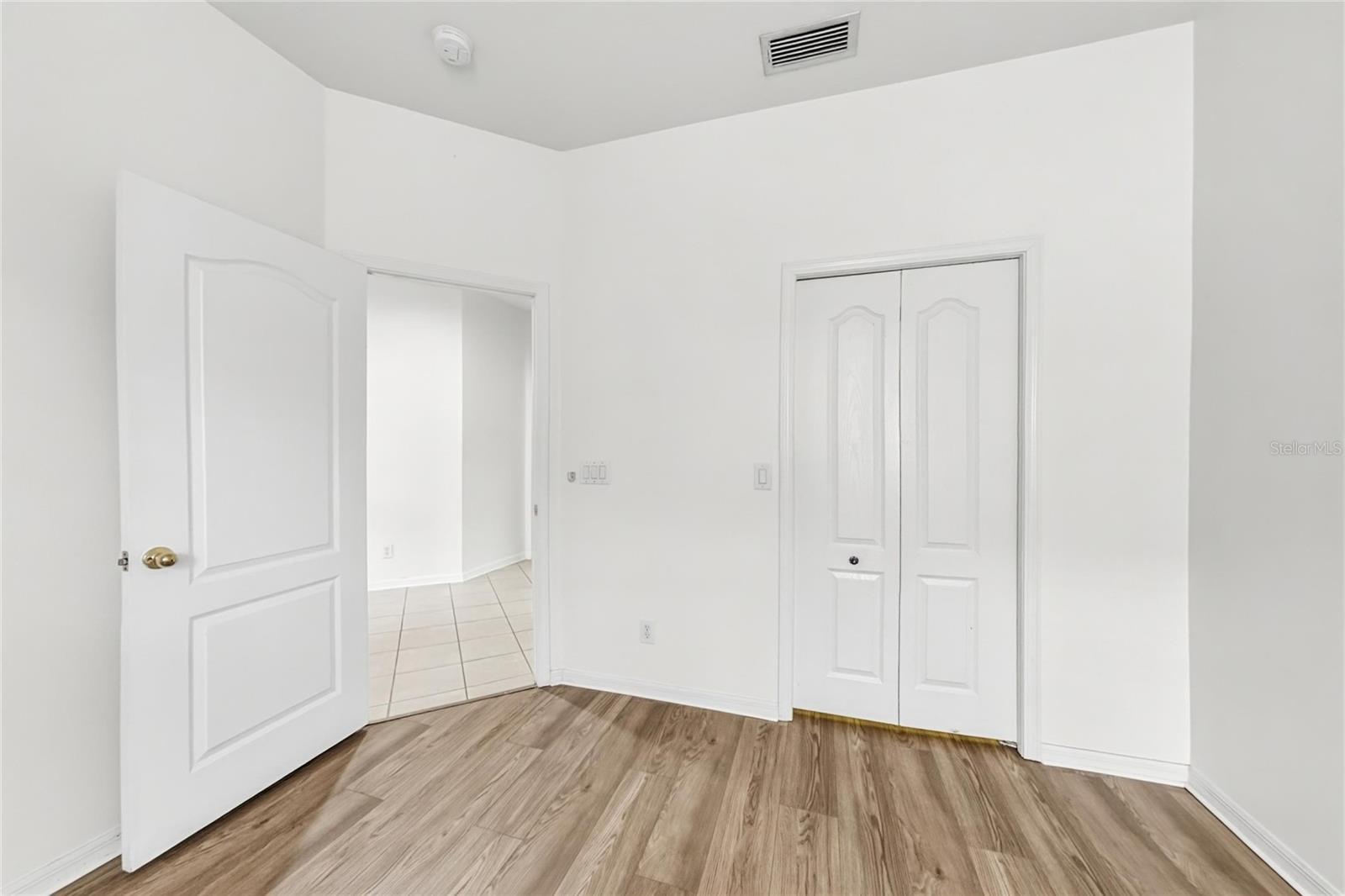 219 RONJA LANE, Valrico, FL 33594