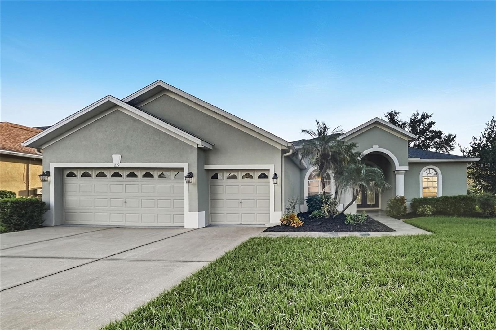 219 RONJA LANE, Valrico, FL 33594