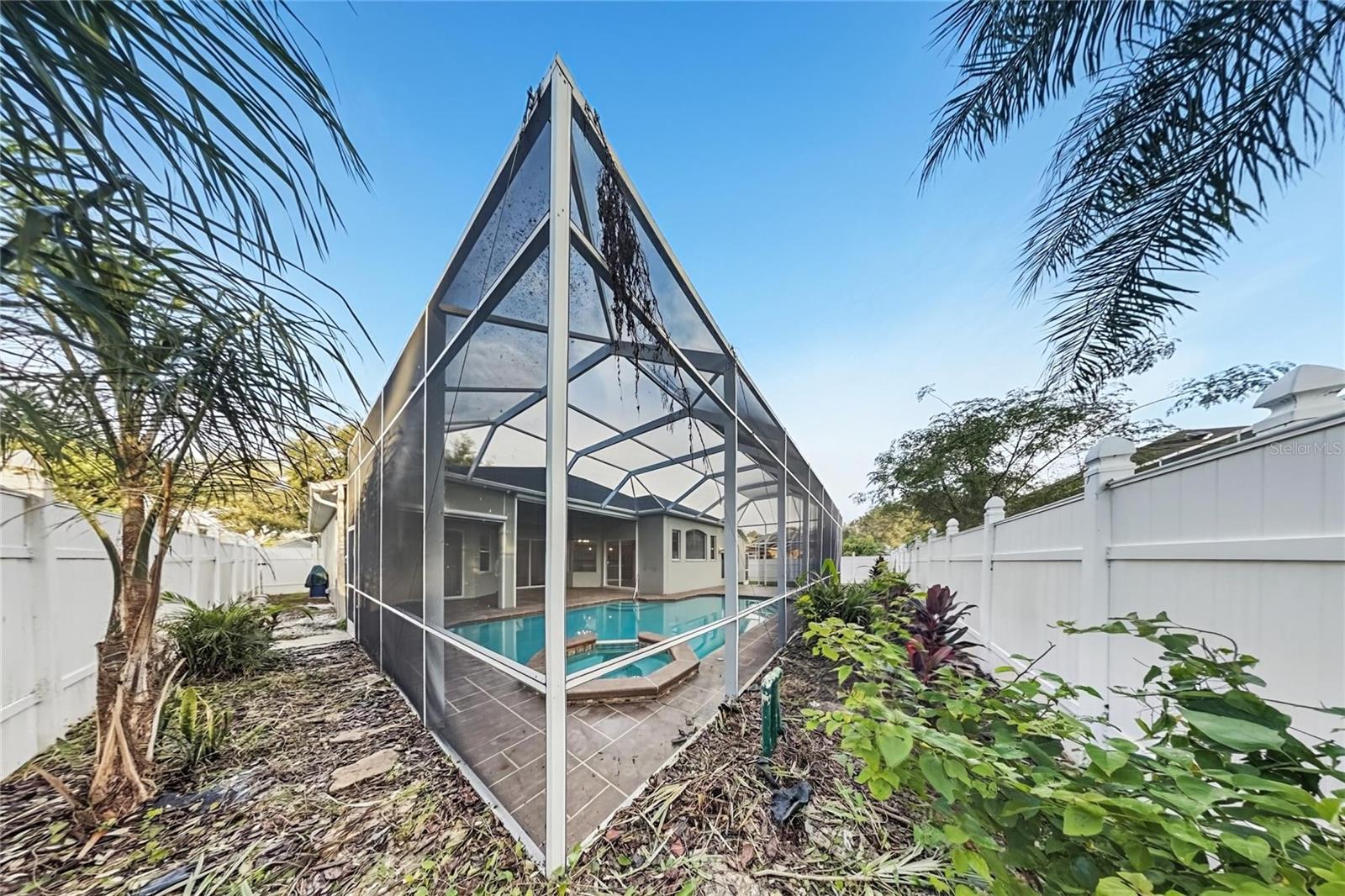 219 RONJA LANE, Valrico, FL 33594