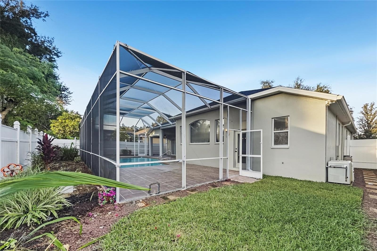 219 RONJA LANE, Valrico, FL 33594