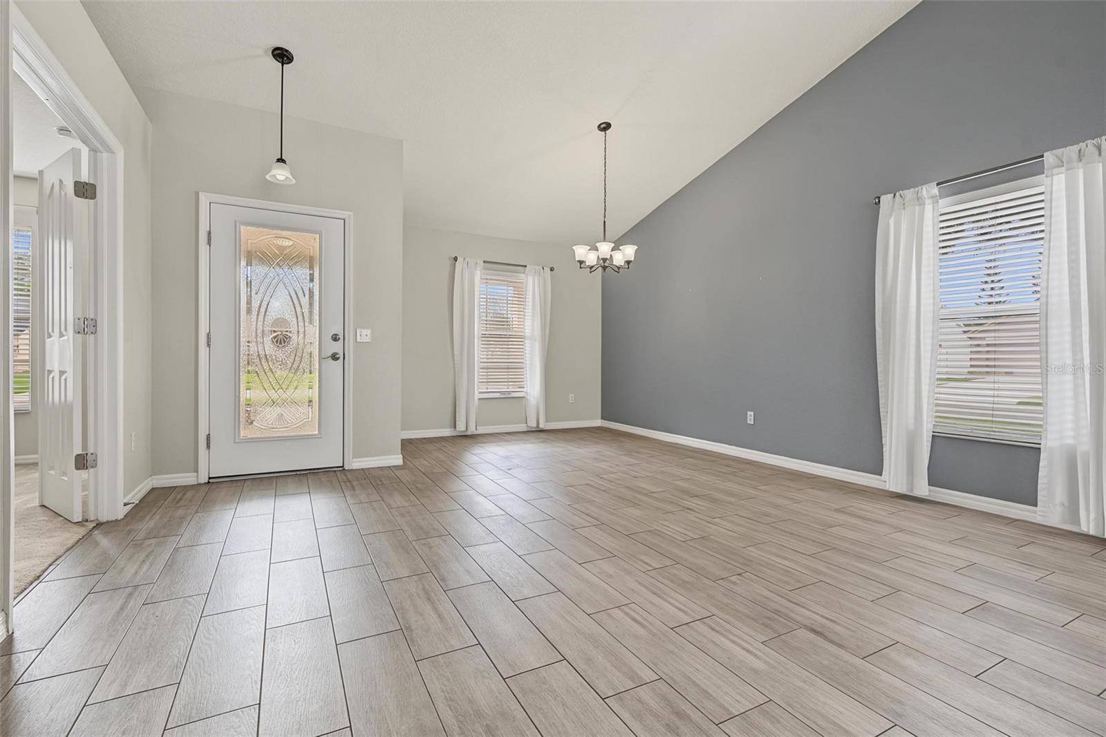 5809 BLACK WALNUT COURT, Tampa, FL 33625