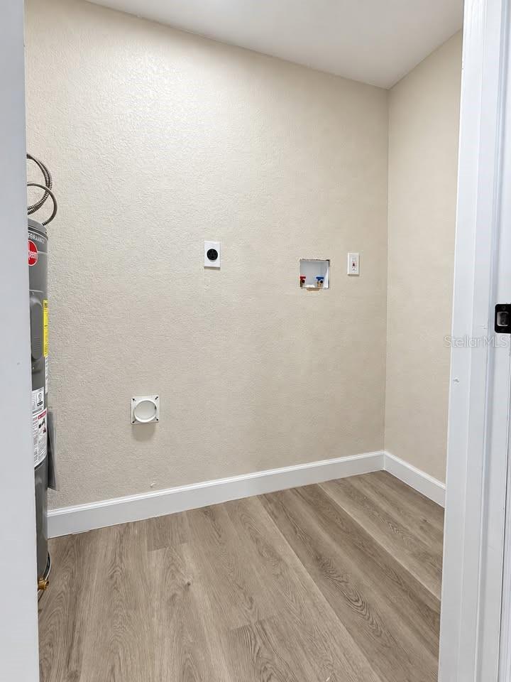 1042 OMOHUNDRO AVENUE, #2, Lakeland, FL 33805 1042 OMOHUNDRO AVENUE, #2, Lakeland, FL 33805