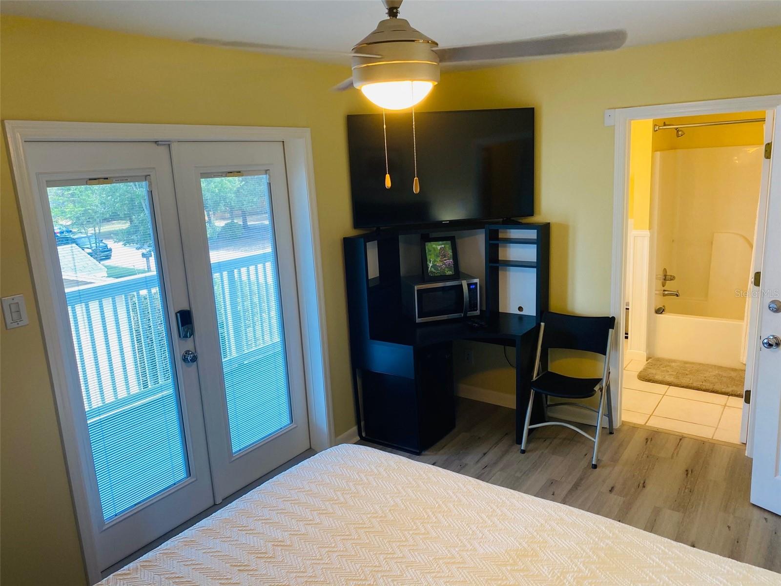 1826 58TH STREET S, Gulfport, FL 33707