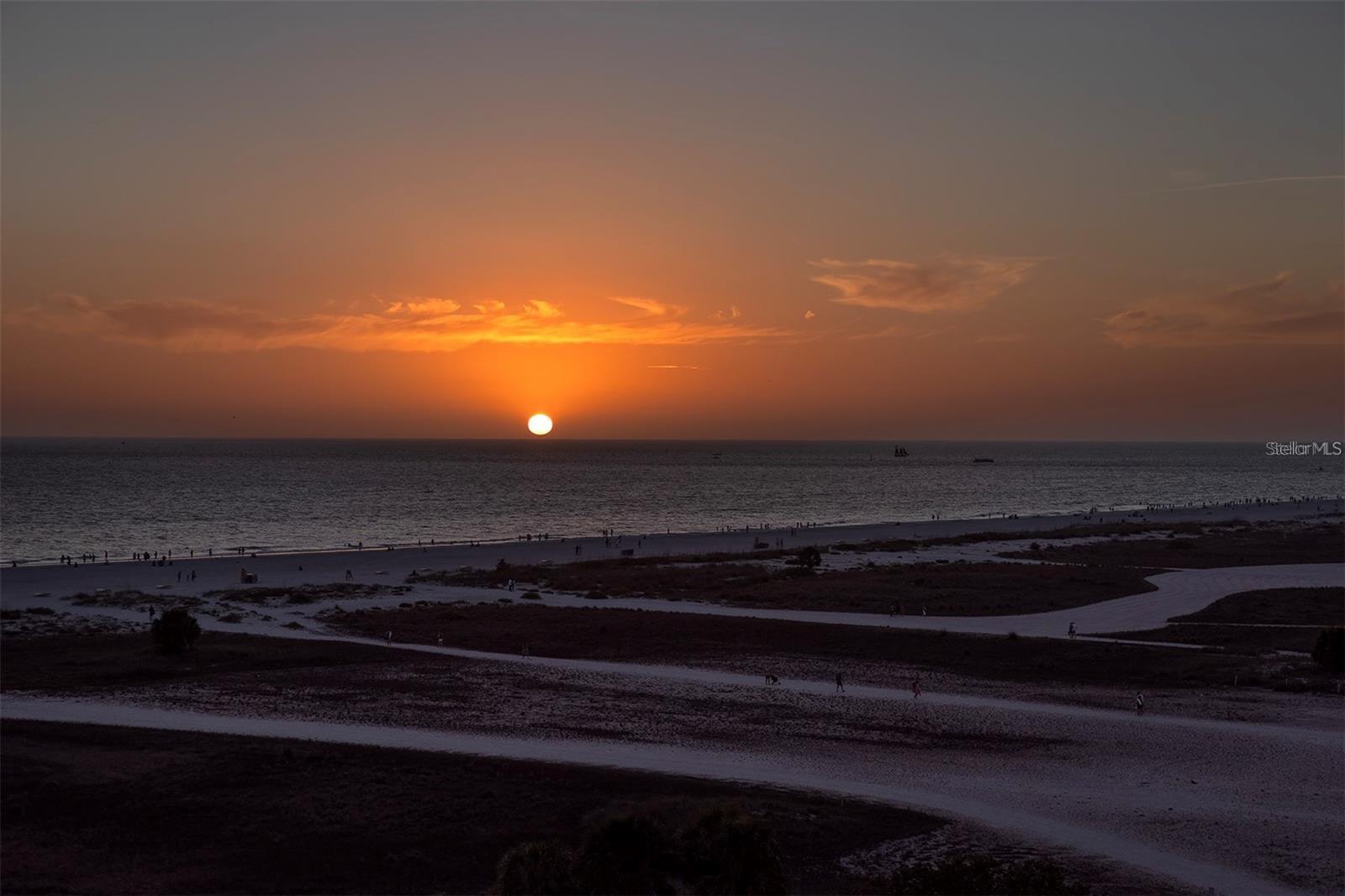 11000 GULF BOULEVARD, #1002, Treasure Island, FL 33706