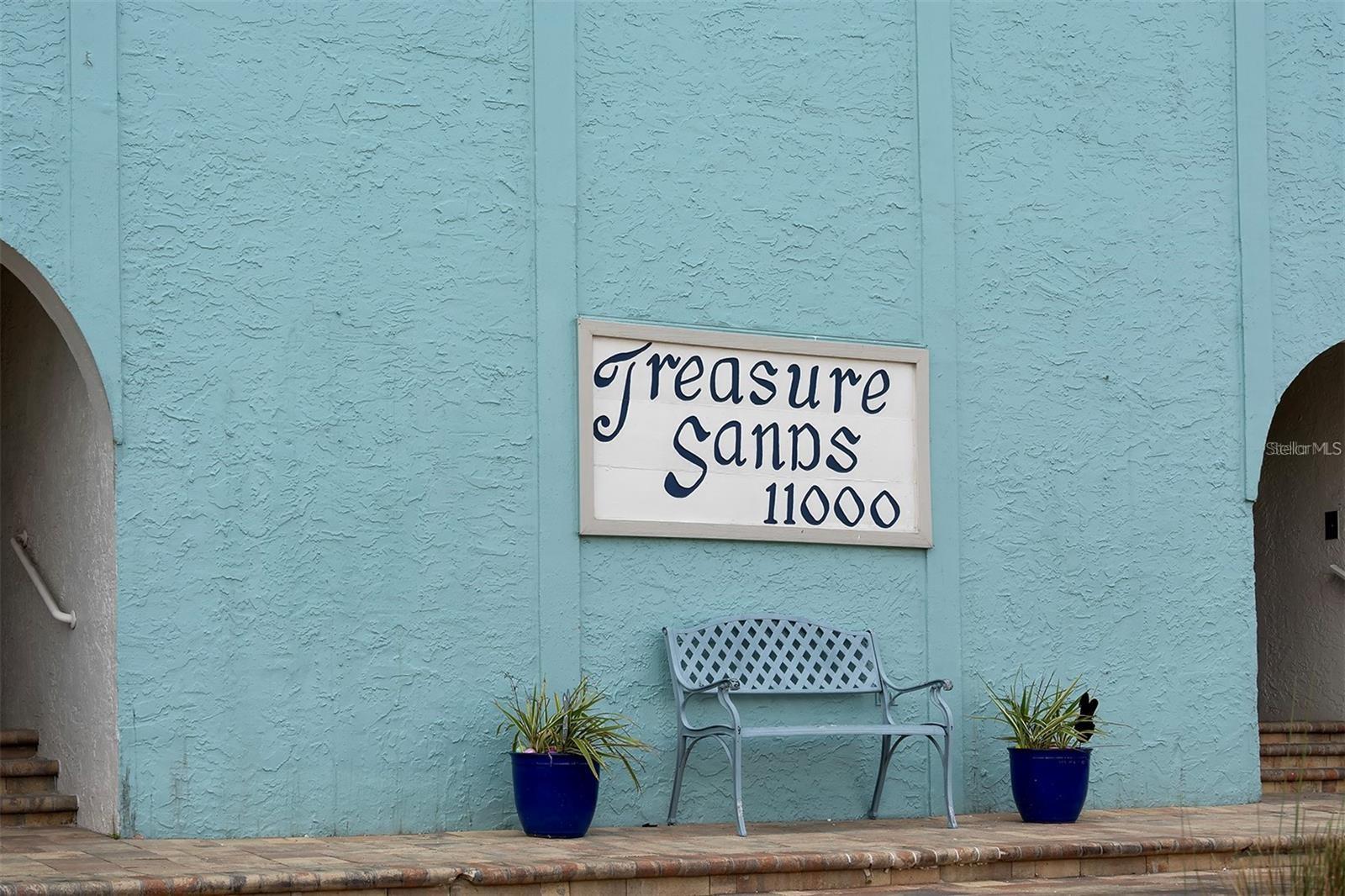 11000 GULF BOULEVARD, #1002, Treasure Island, FL 33706