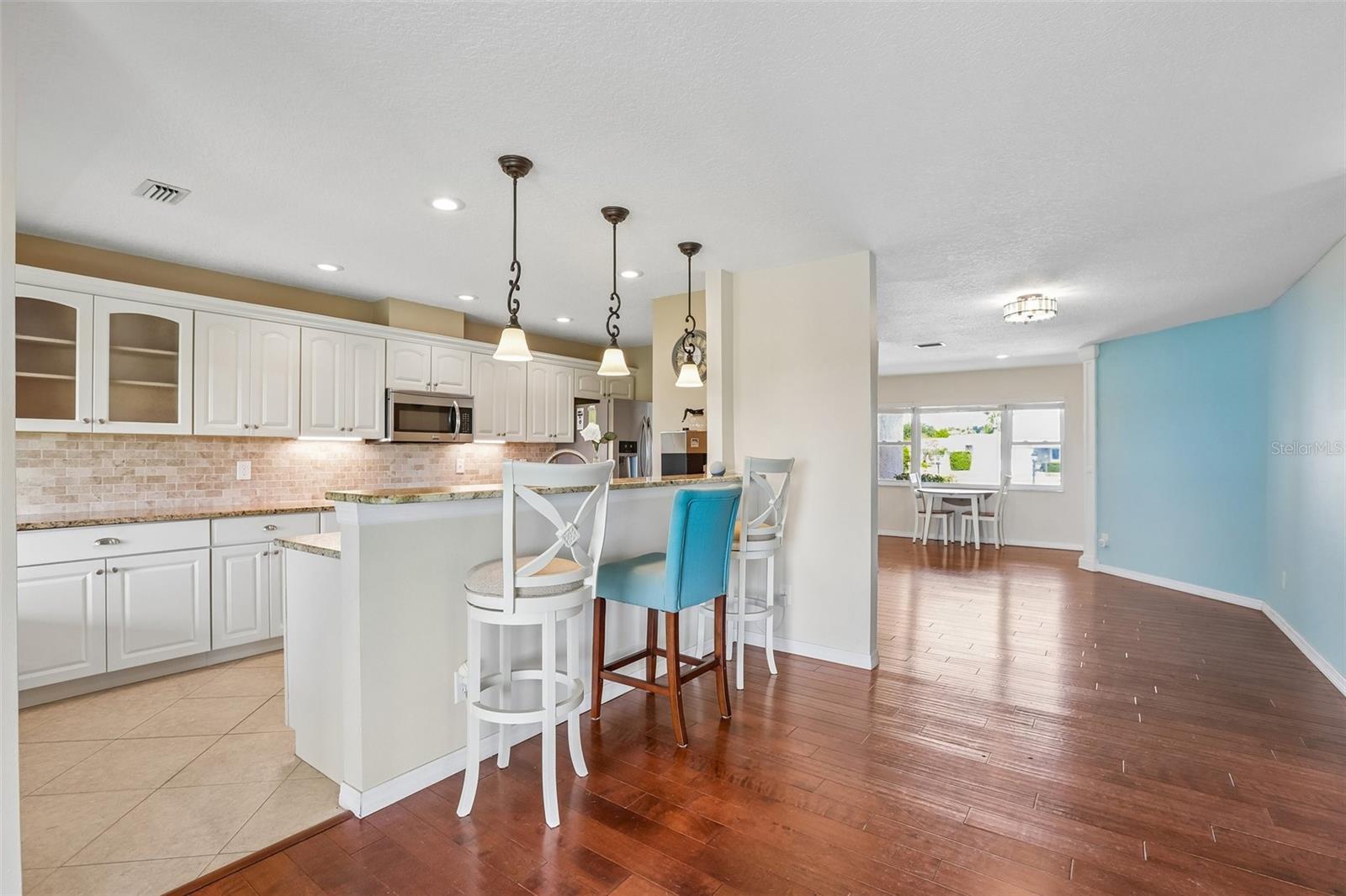 1806 PINEAPPLE PALM COURT, Sun City Center, FL 33573