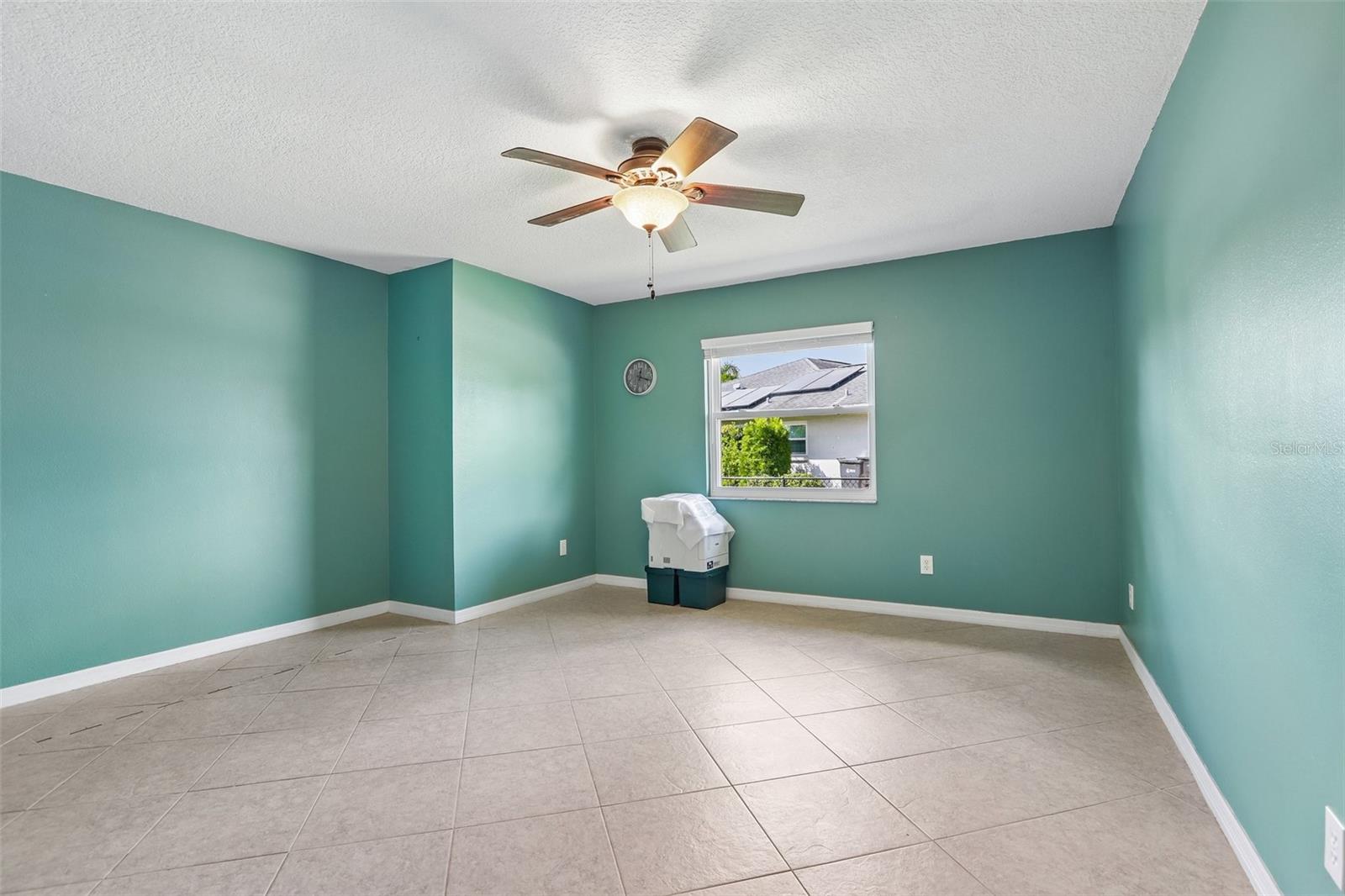 1806 PINEAPPLE PALM COURT, Sun City Center, FL 33573