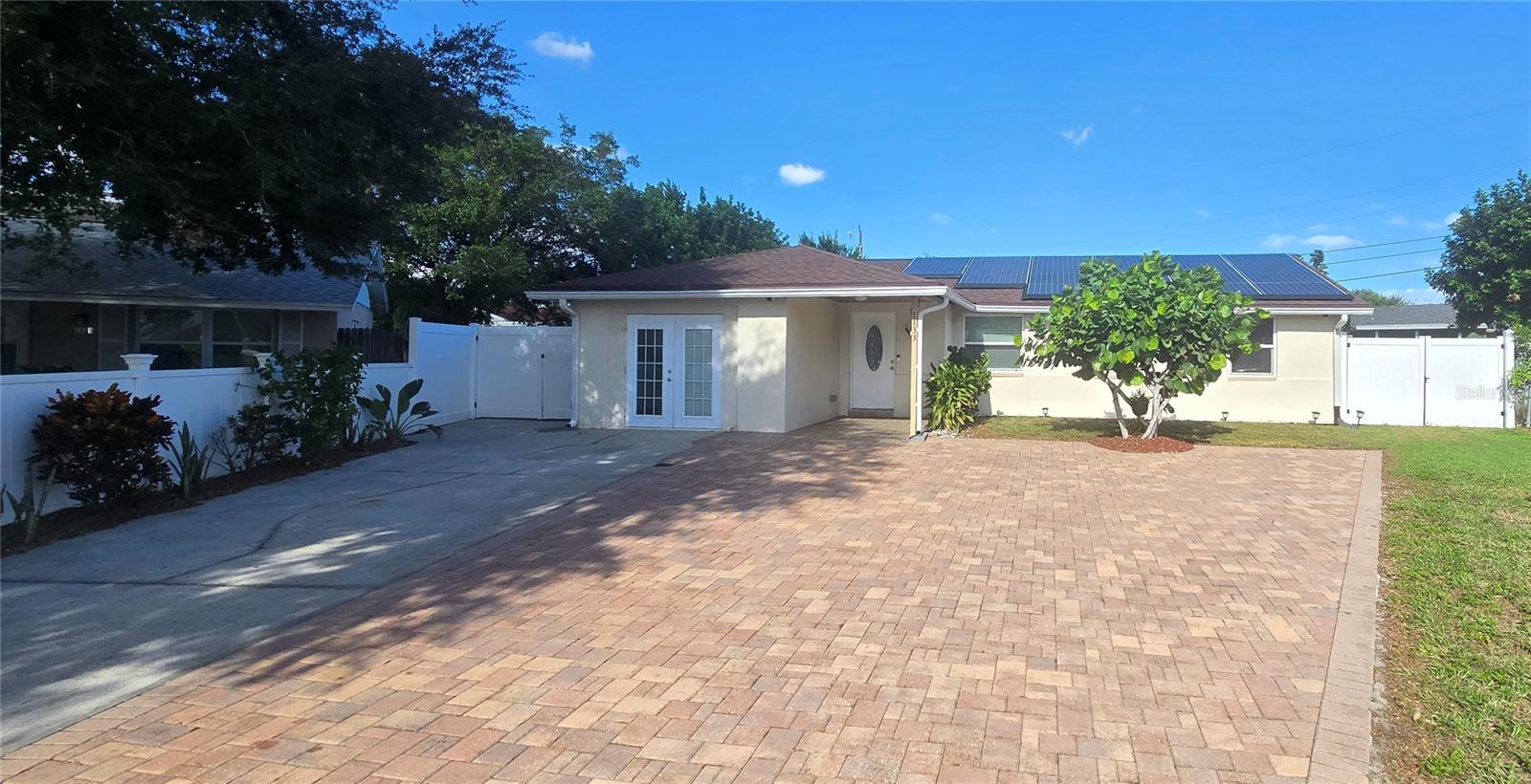 1133 19TH AVENUE SW, Largo, FL 33778