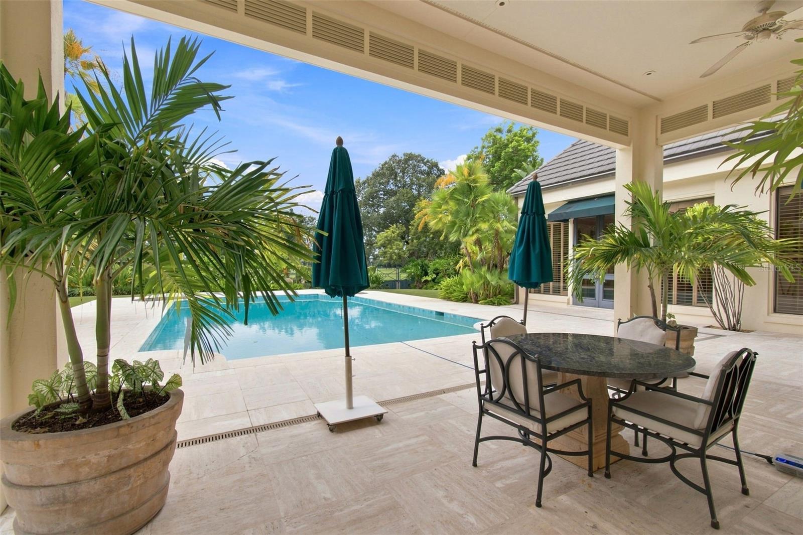924 S GOLF VIEW STREET, Tampa, FL 33629