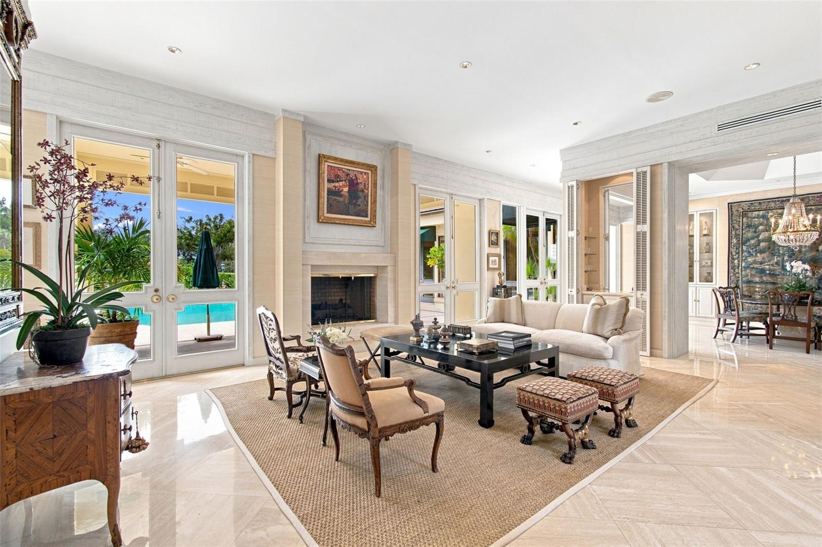 924 S GOLF VIEW STREET, Tampa, FL 33629