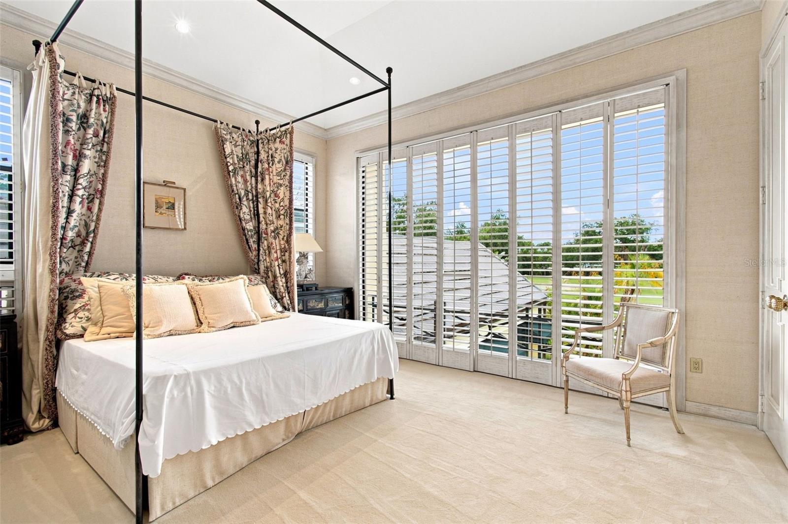 924 S GOLF VIEW STREET, Tampa, FL 33629