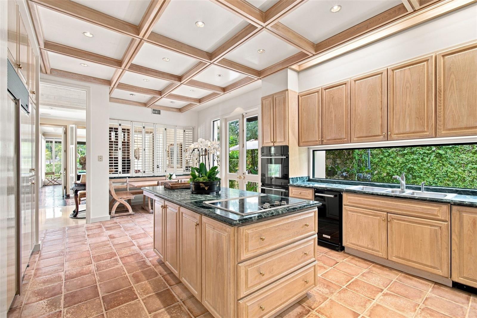 924 S GOLF VIEW STREET, Tampa, FL 33629