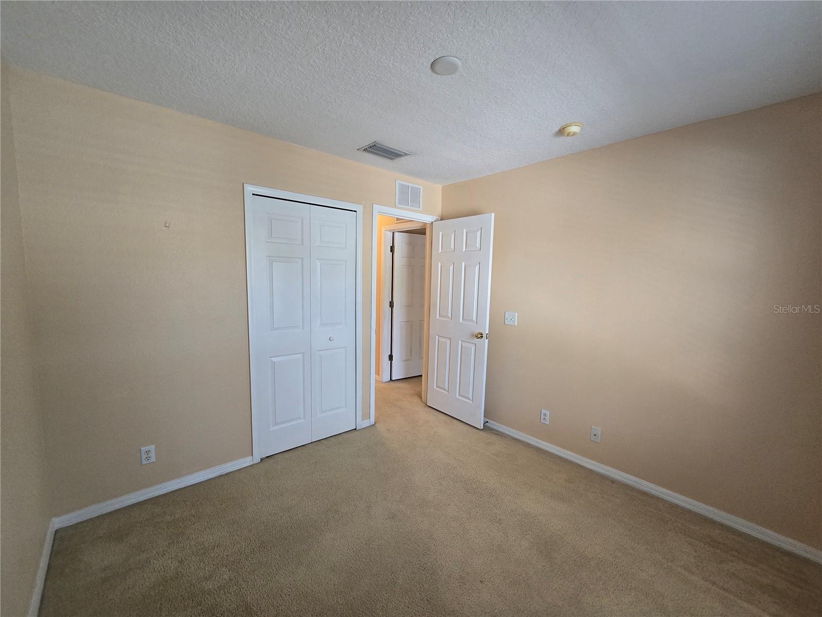 216 DRAW BRIDGE LANE, Valrico, FL 33594