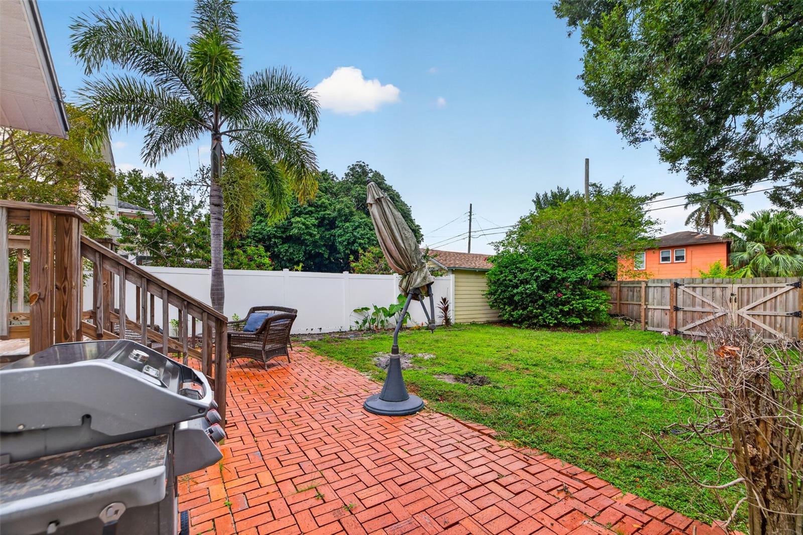 1666 21ST AVENUE N, St Petersburg, FL 33713