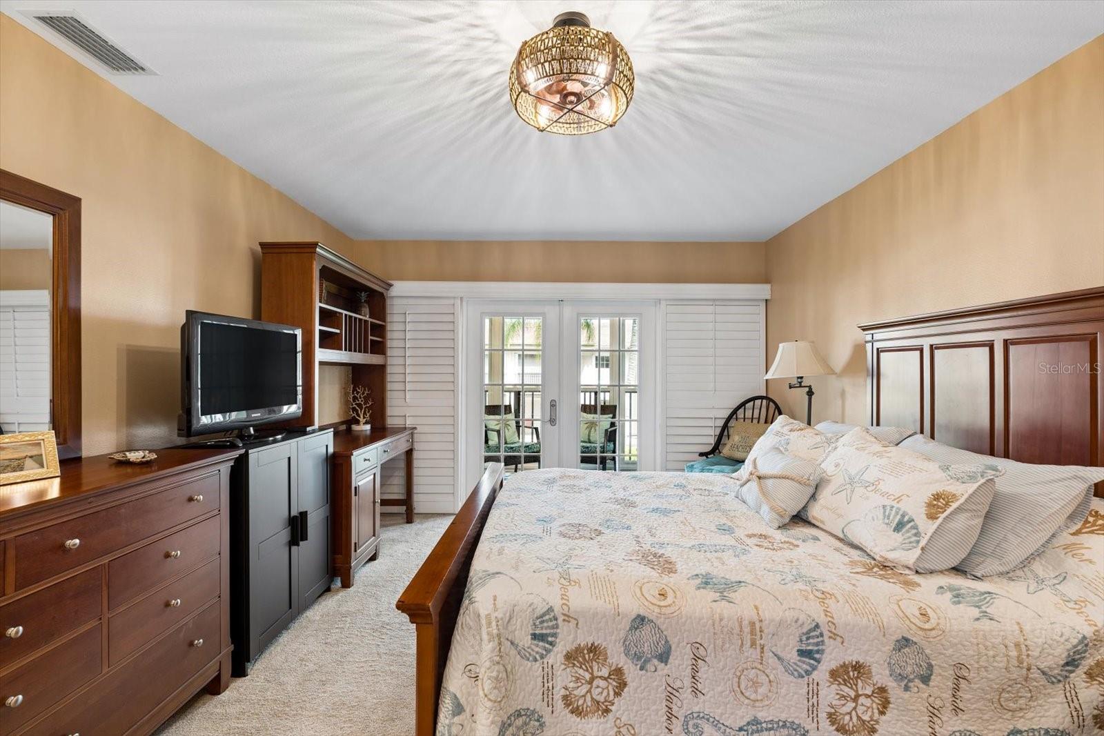 10190 IMPERIAL POINT DRIVE W, #24, Largo, FL 33774