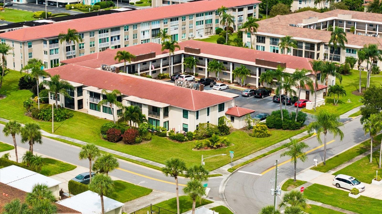 10190 IMPERIAL POINT DRIVE W, #24, Largo, FL 33774