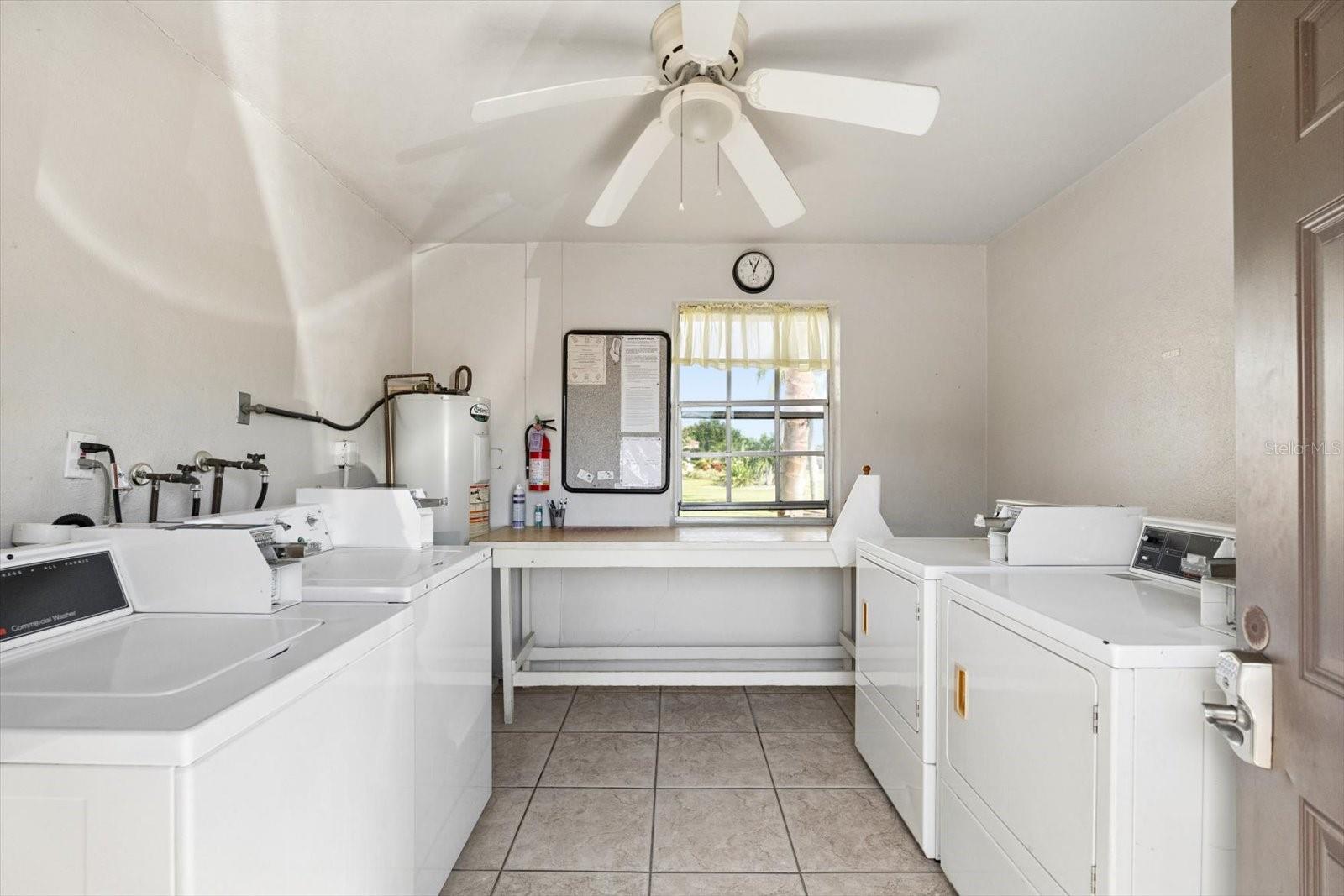 10190 IMPERIAL POINT DRIVE W, #24, Largo, FL 33774