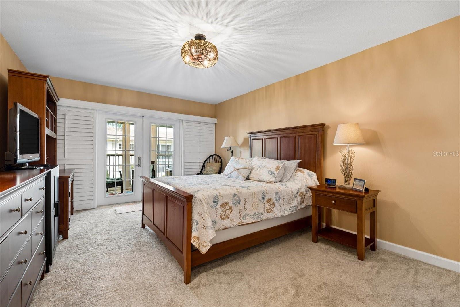 10190 IMPERIAL POINT DRIVE W, #24, Largo, FL 33774