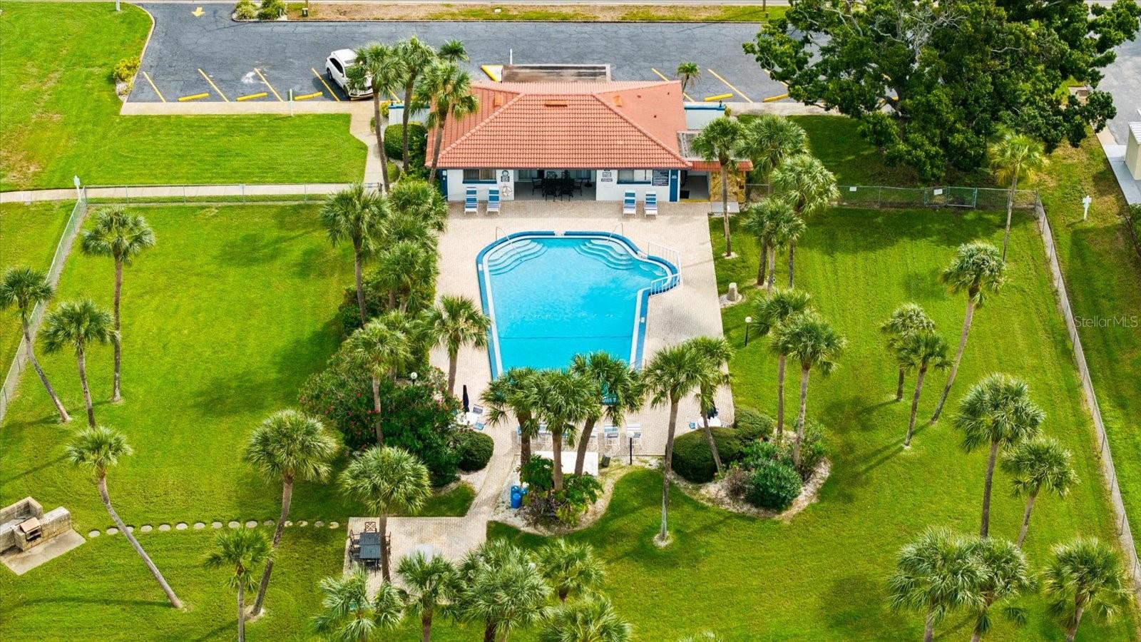 10190 IMPERIAL POINT DRIVE W, #24, Largo, FL 33774