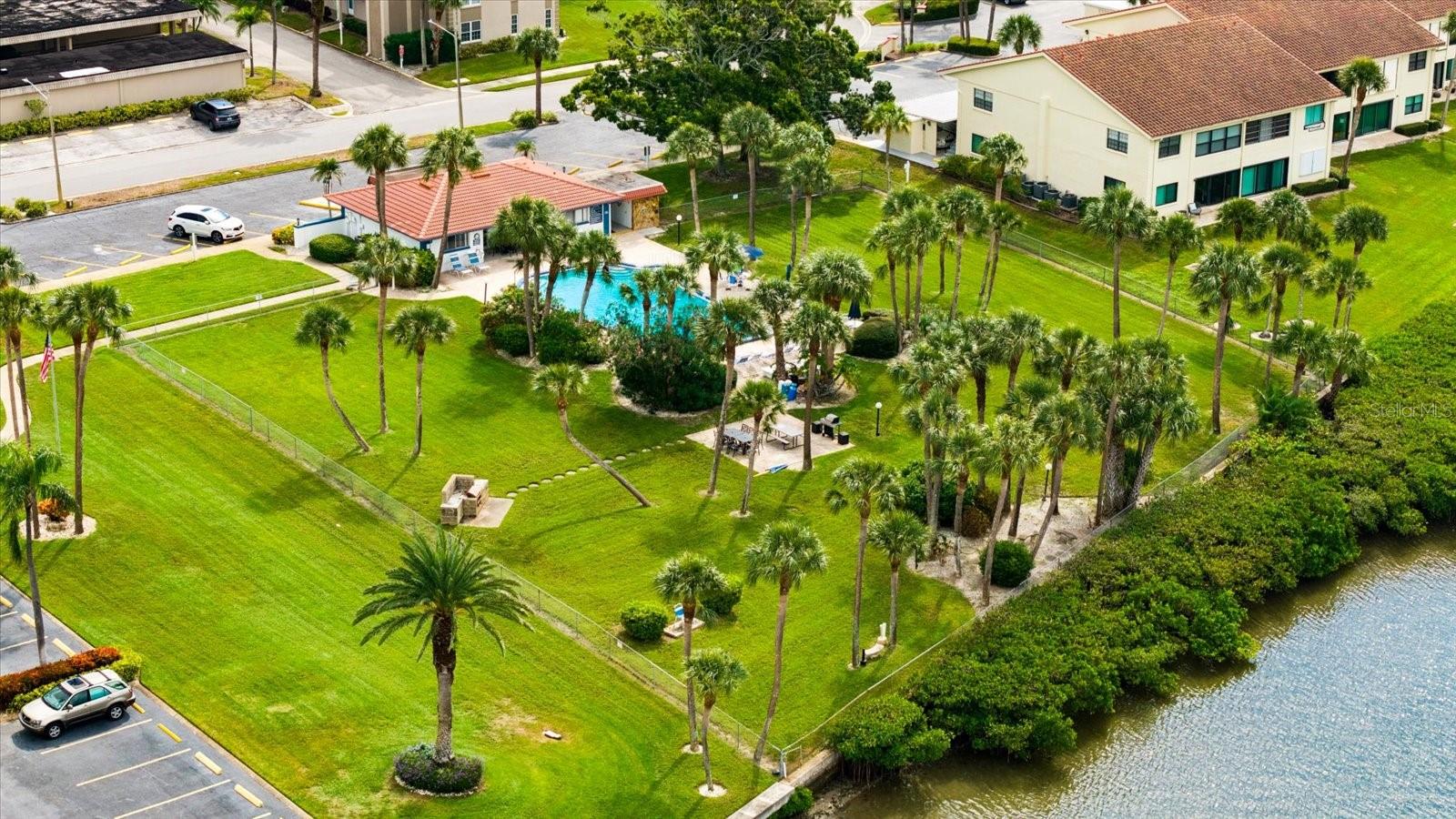 10190 IMPERIAL POINT DRIVE W, #24, Largo, FL 33774