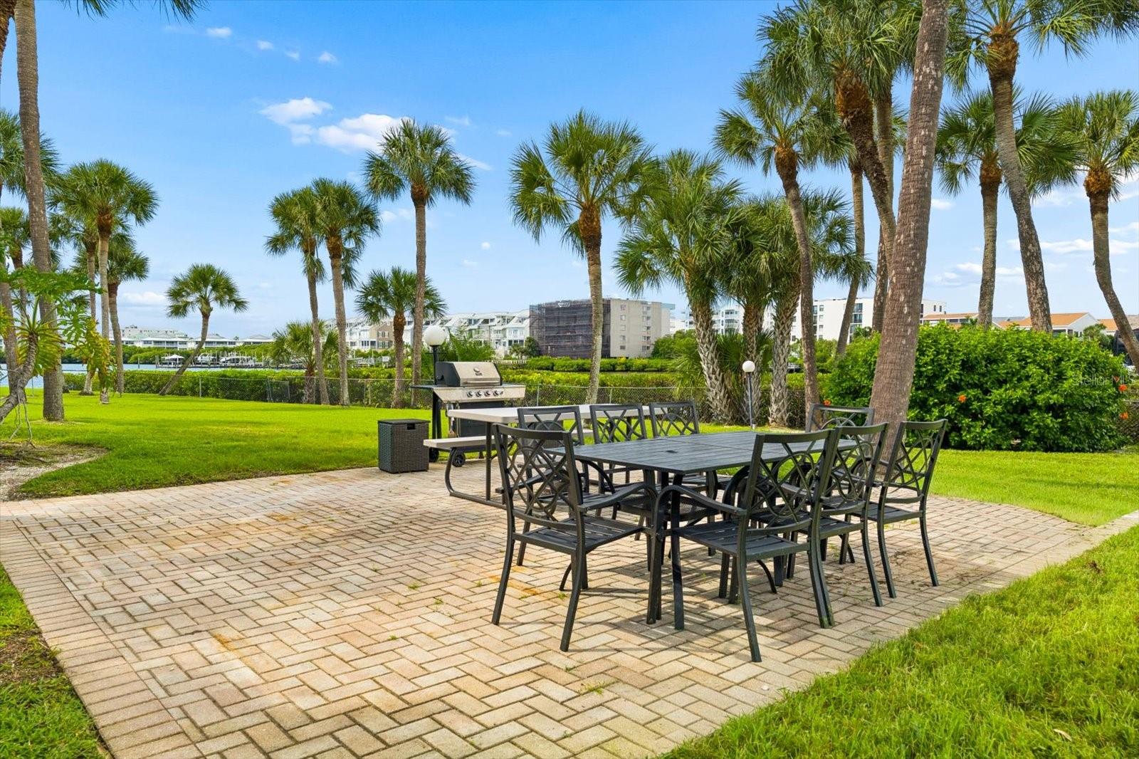 10190 IMPERIAL POINT DRIVE W, #24, Largo, FL 33774